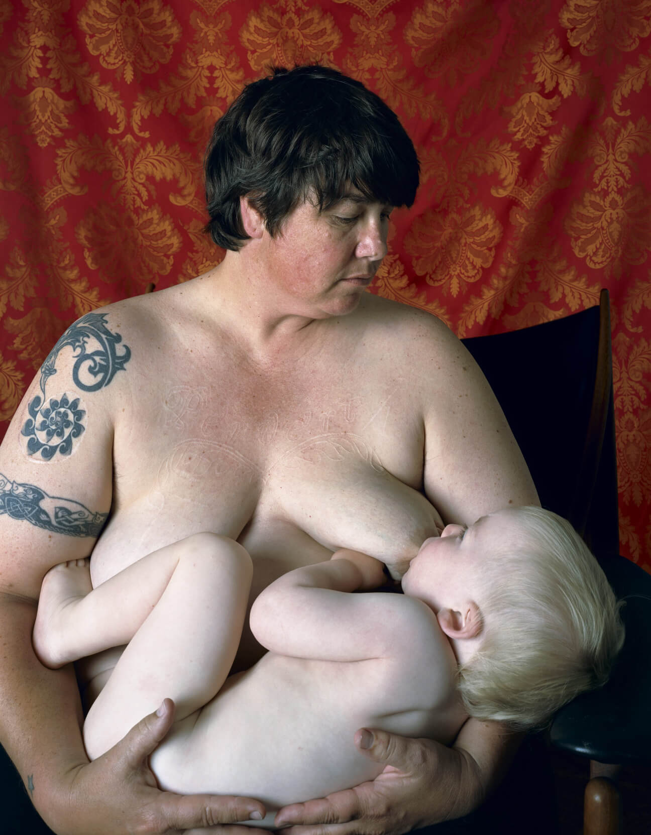 catherine-opie-nursing-portrait