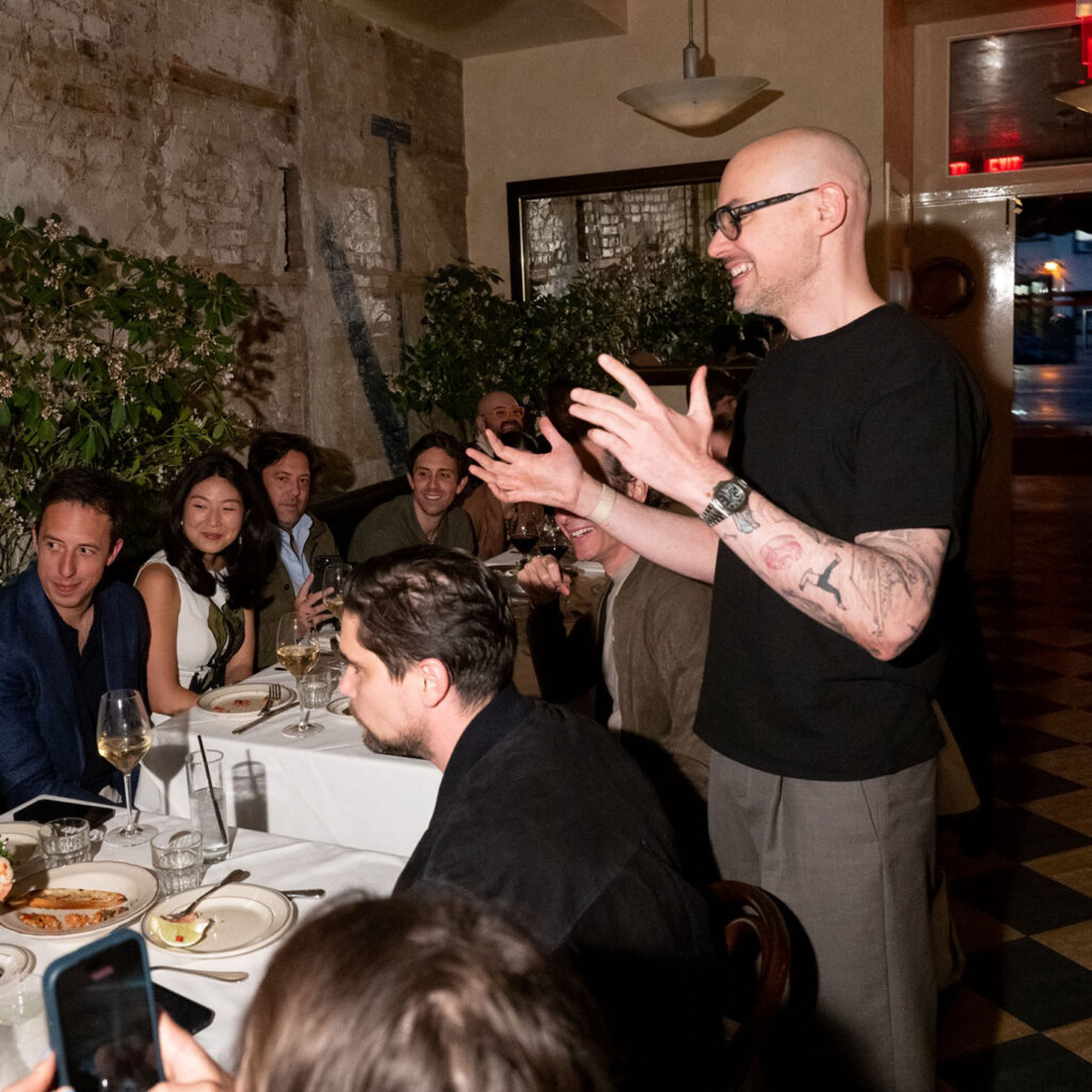 jeans-dinner-party