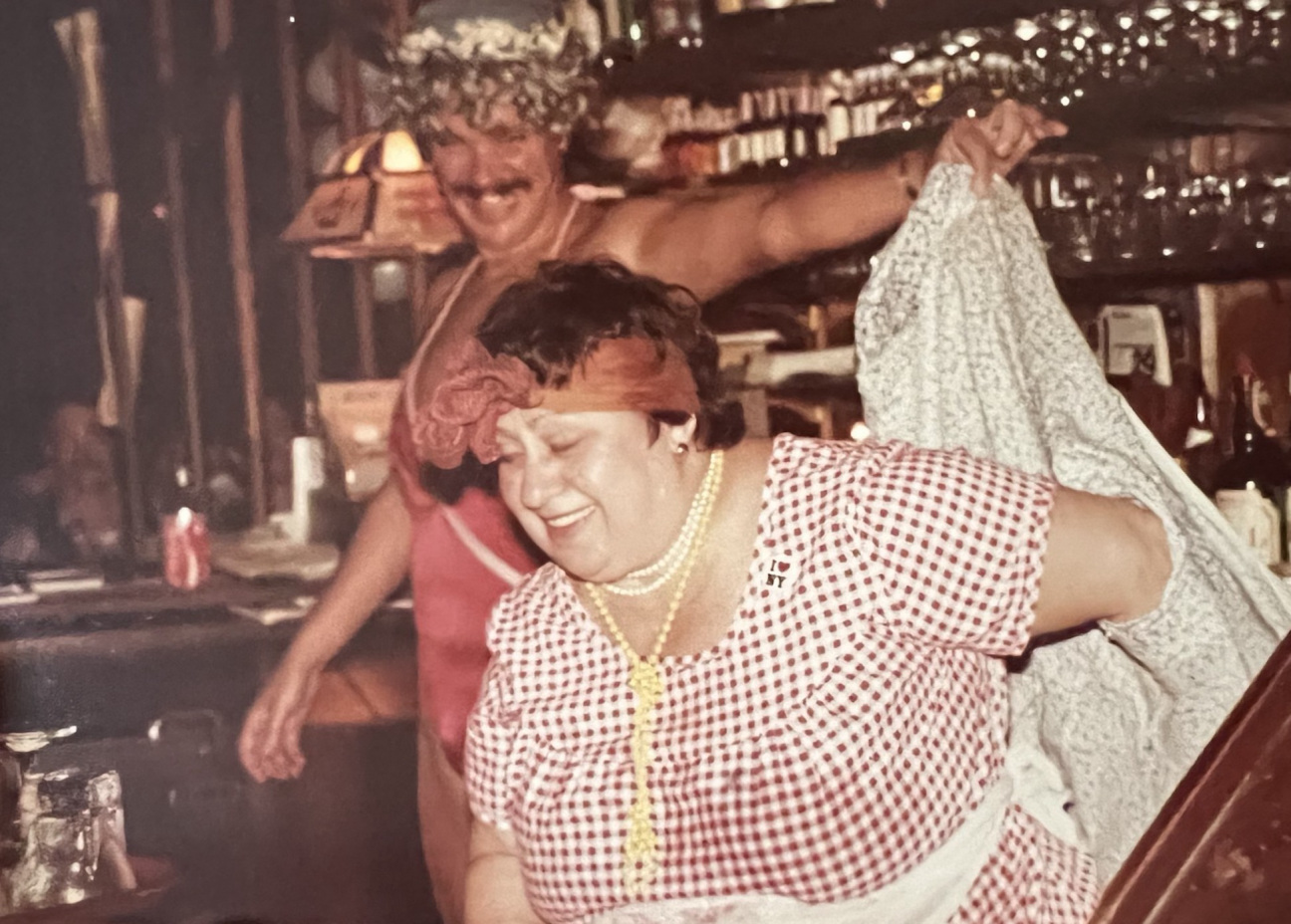 annie-katinas-annies-paramount-steakhouse