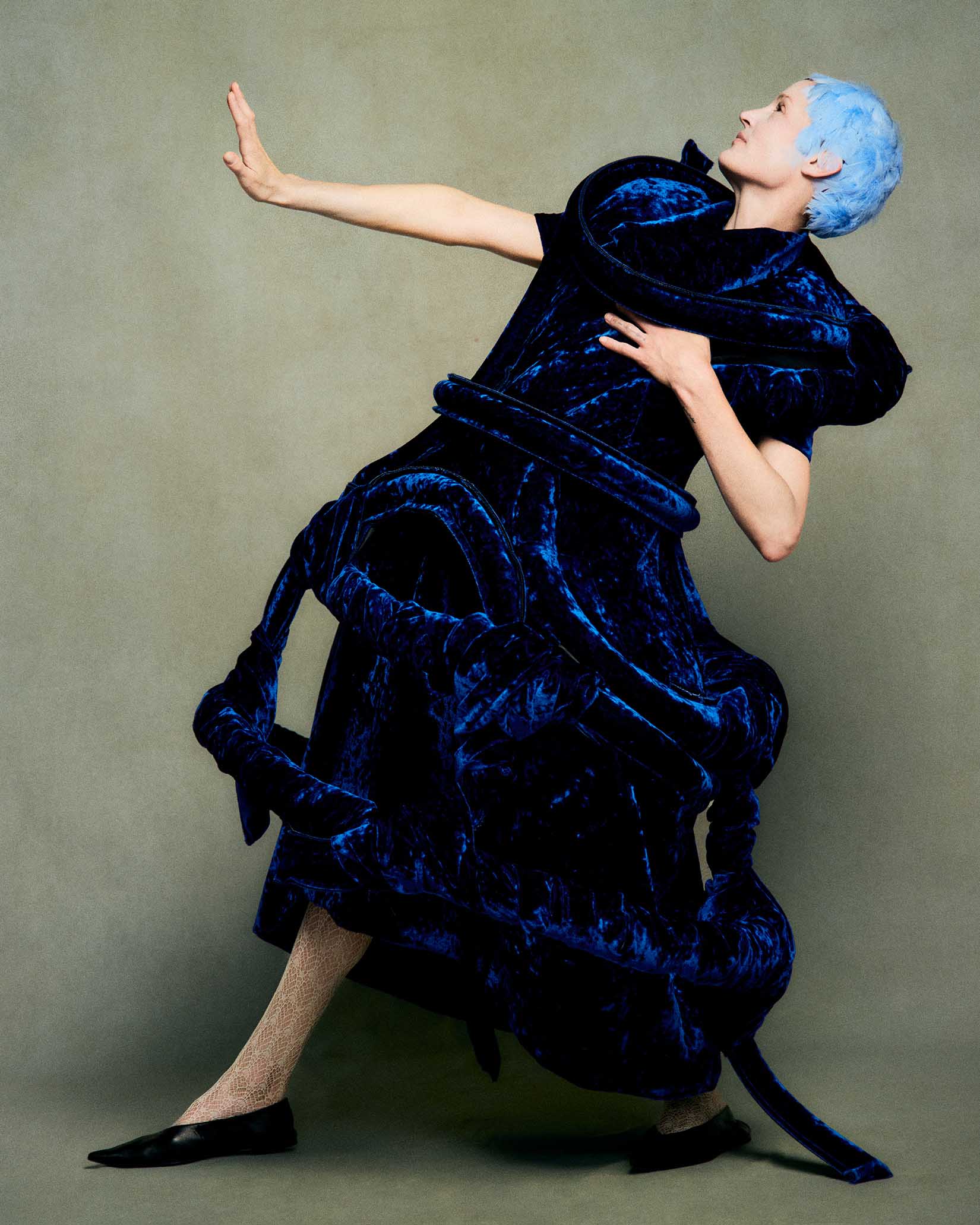 Vicky Krieps wearing Comme des Garçons