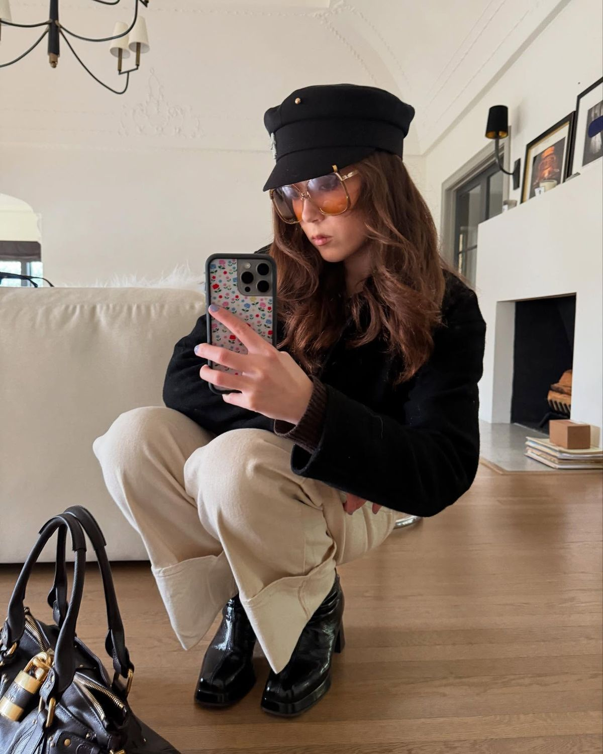 musician Laufey outfit