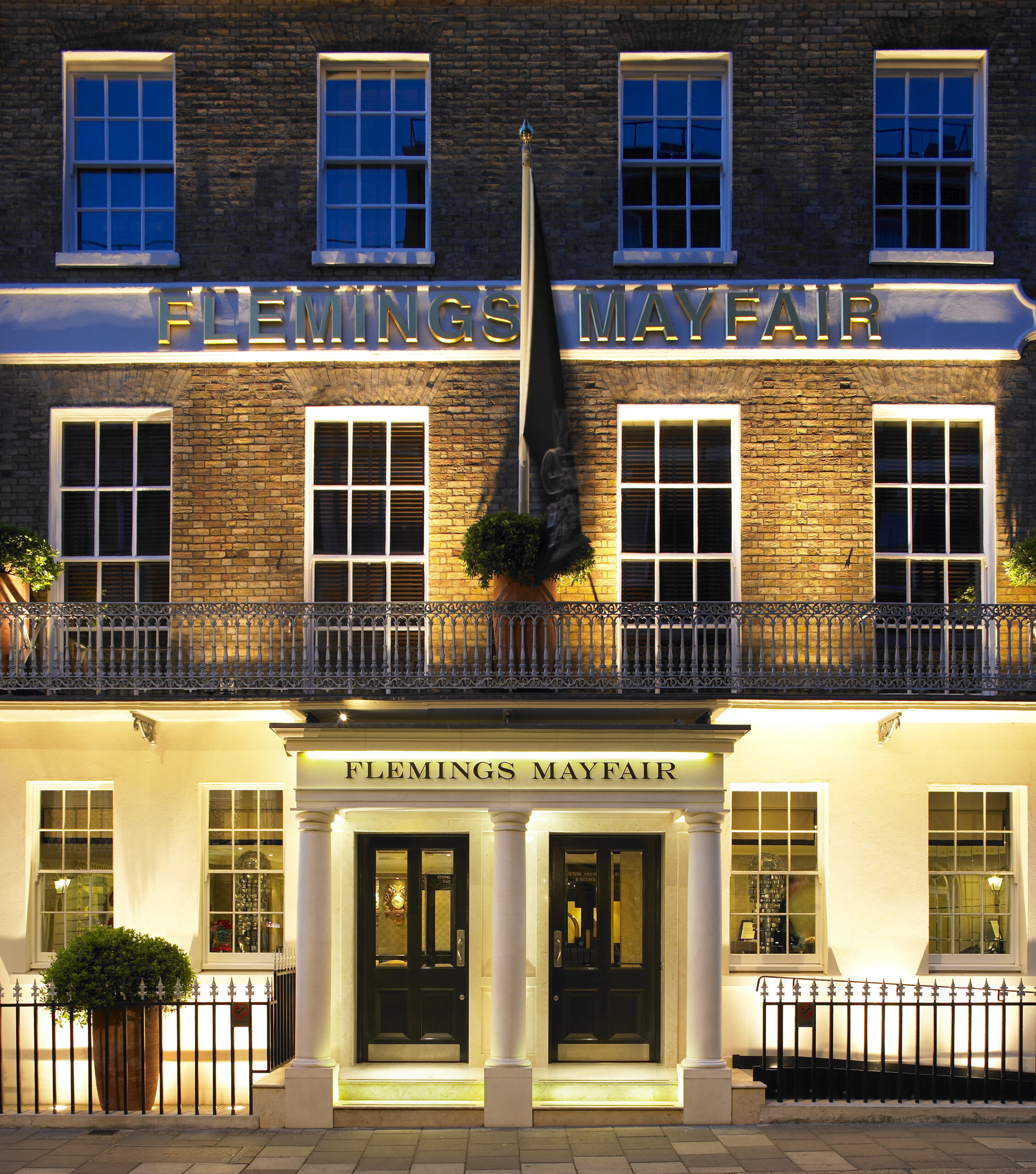 London Hotel