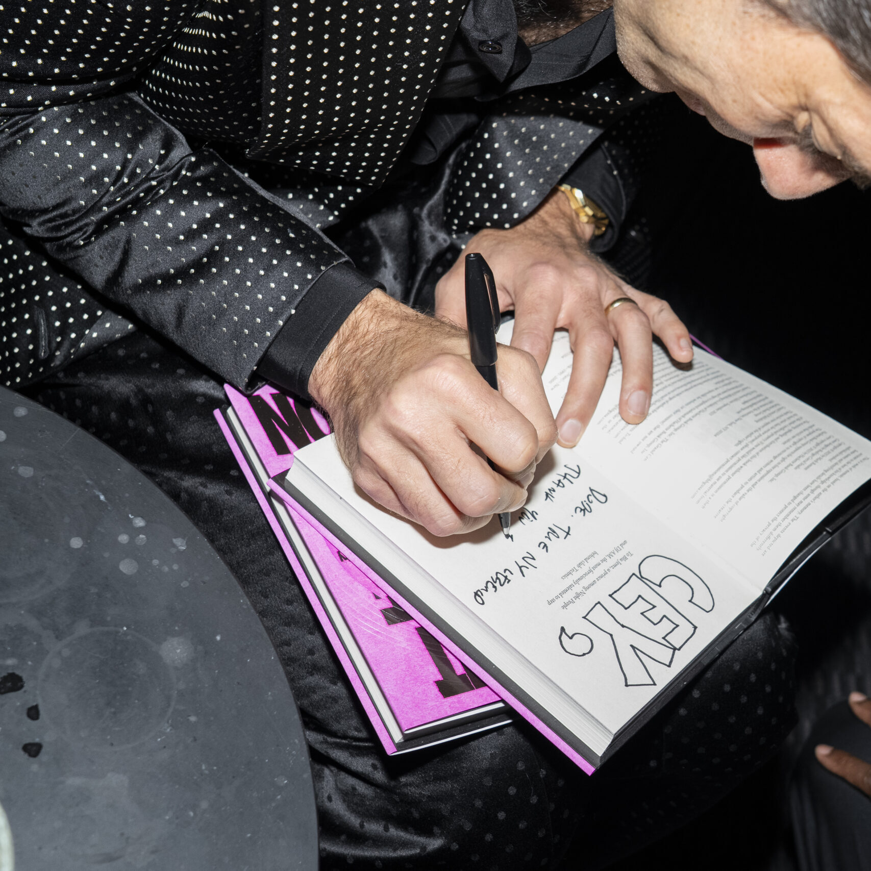 Mark Ronson, Sign, Book, DJ, New York, New York City