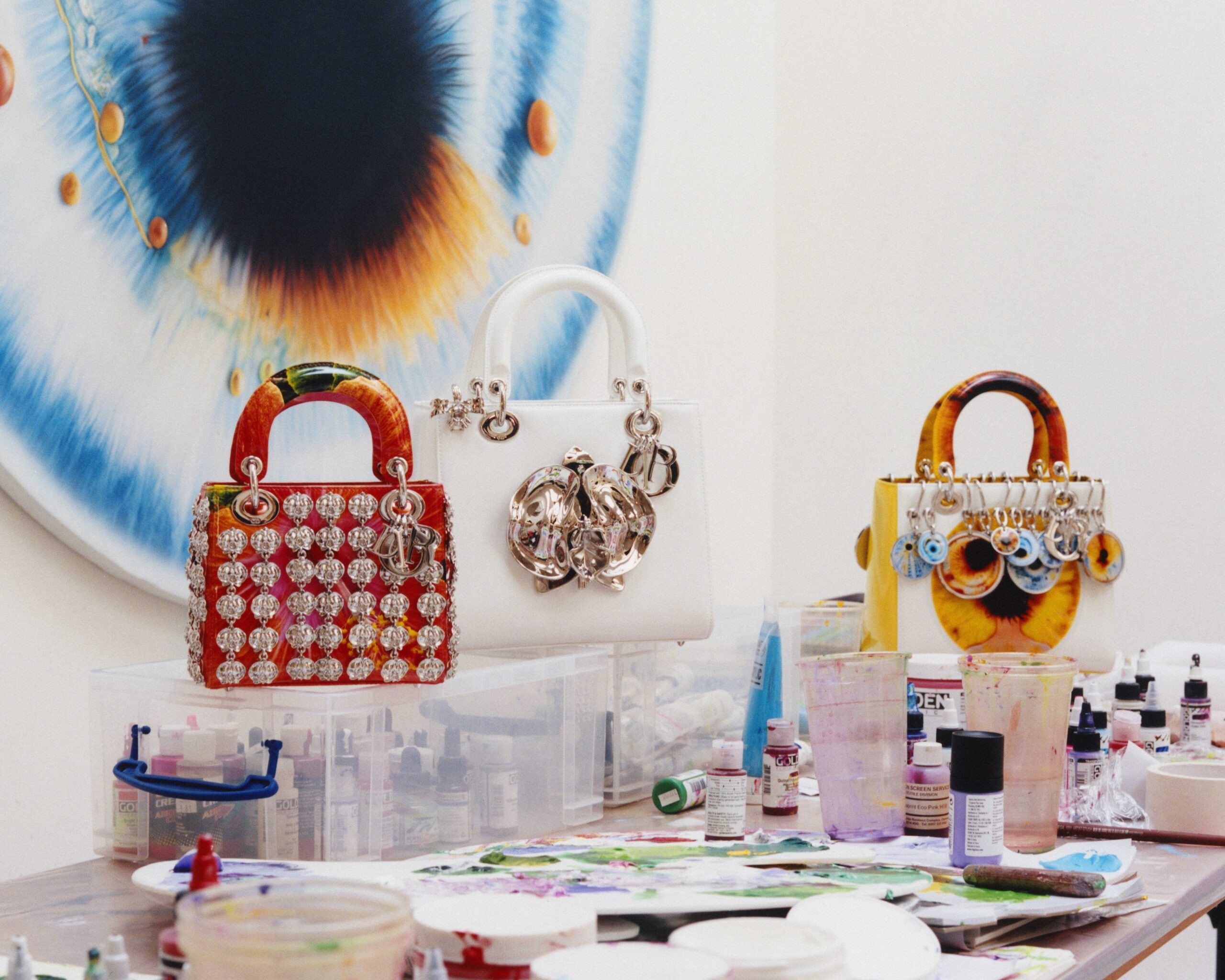 Dior＊カラーデザイナー The Lady Dior bag reimagined by artist Sheila Hicks for Jonathan
