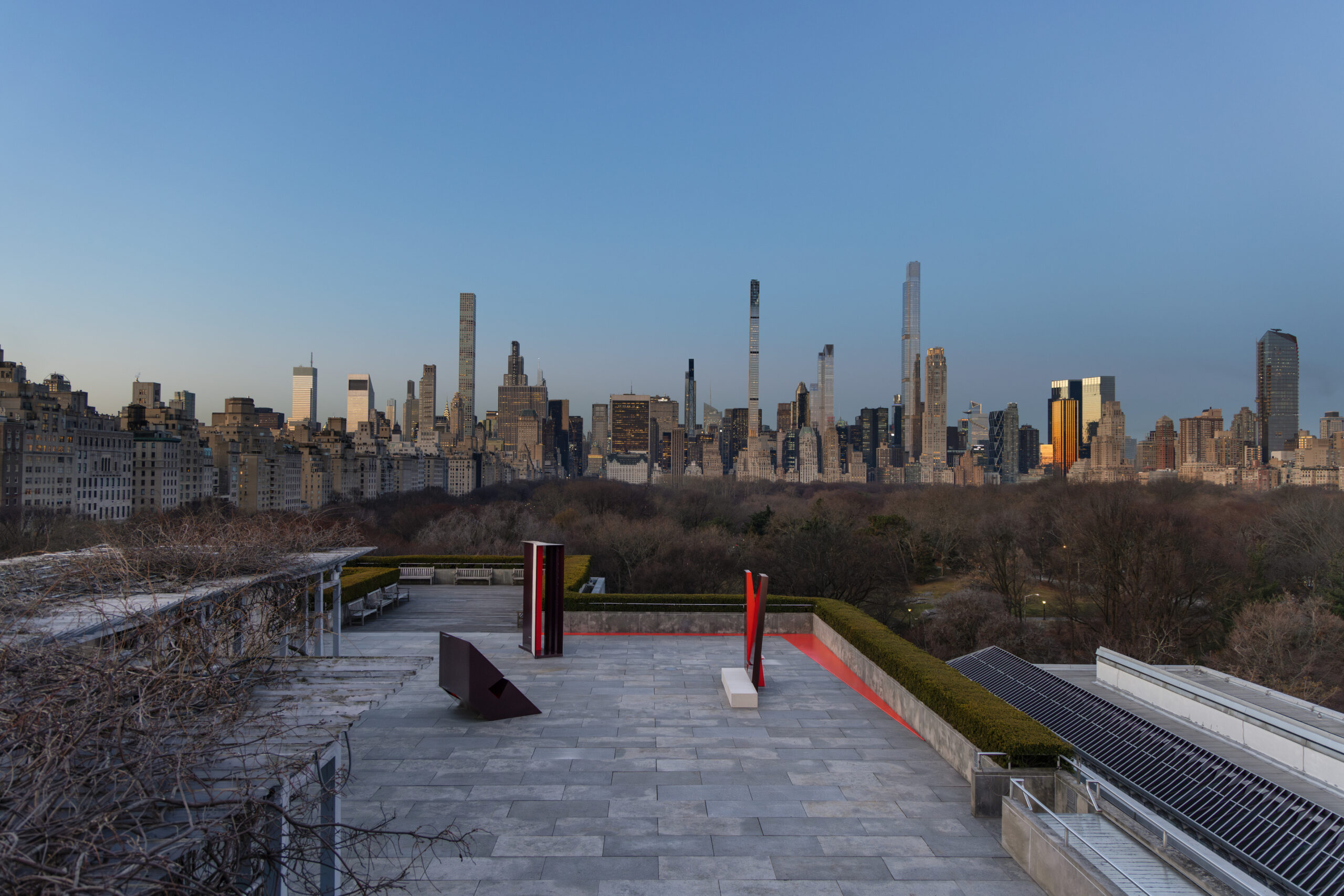 Met Roof Garden commission installed in new york city