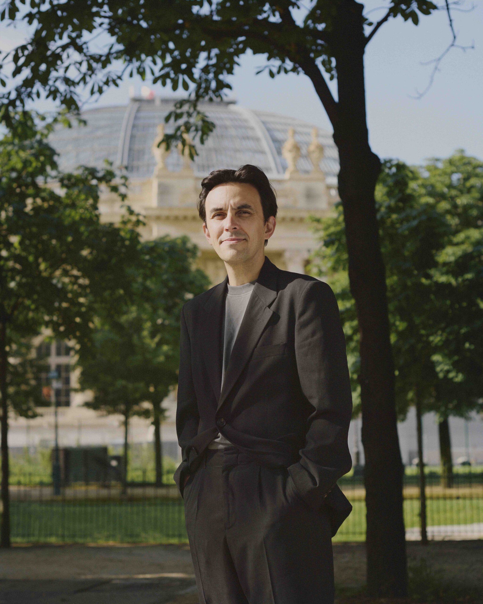 Eat, Drink, Art, Repeat: The Paris Art World’s Unofficial Guide to Paris