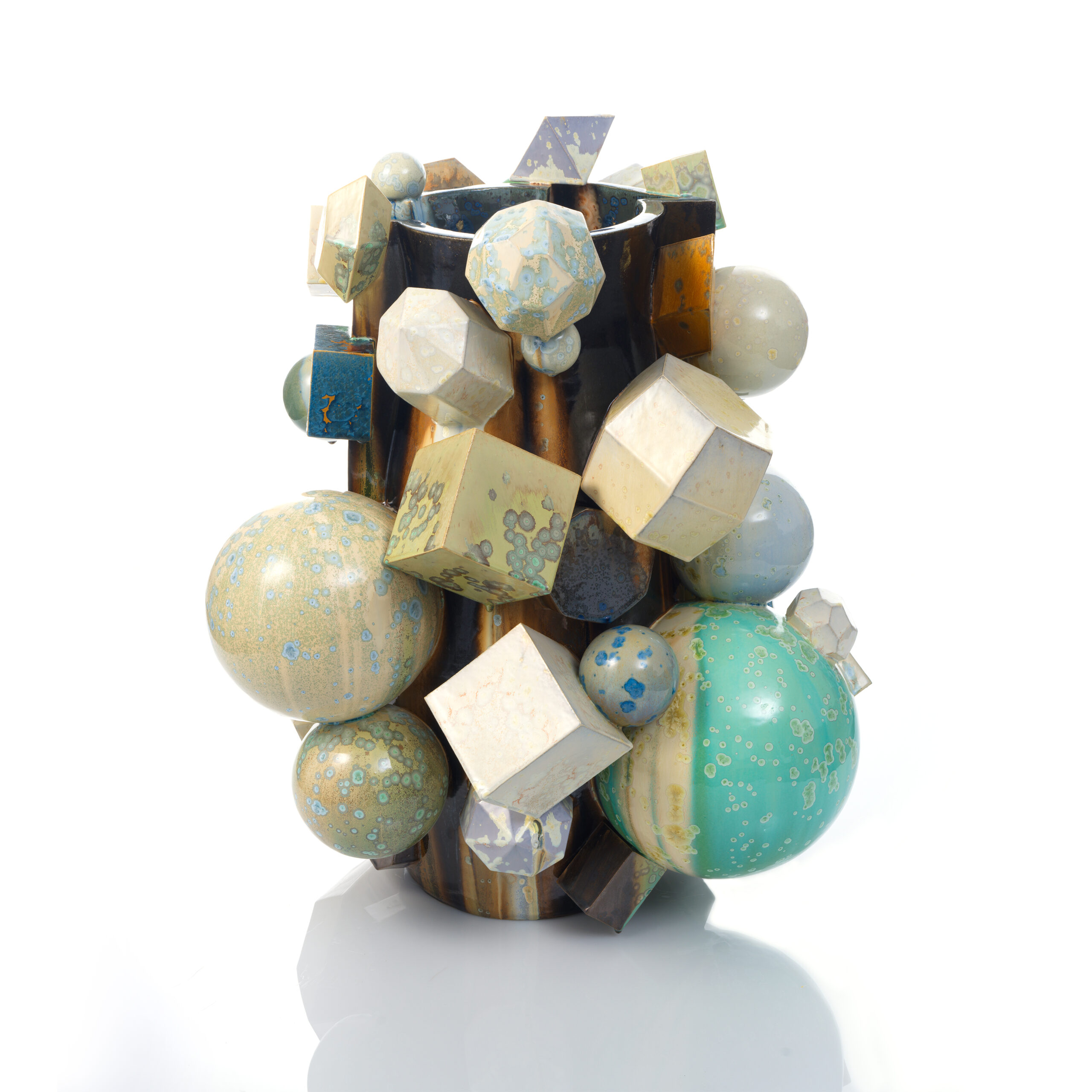 Kate Malone, Mega Magma, 2025. 