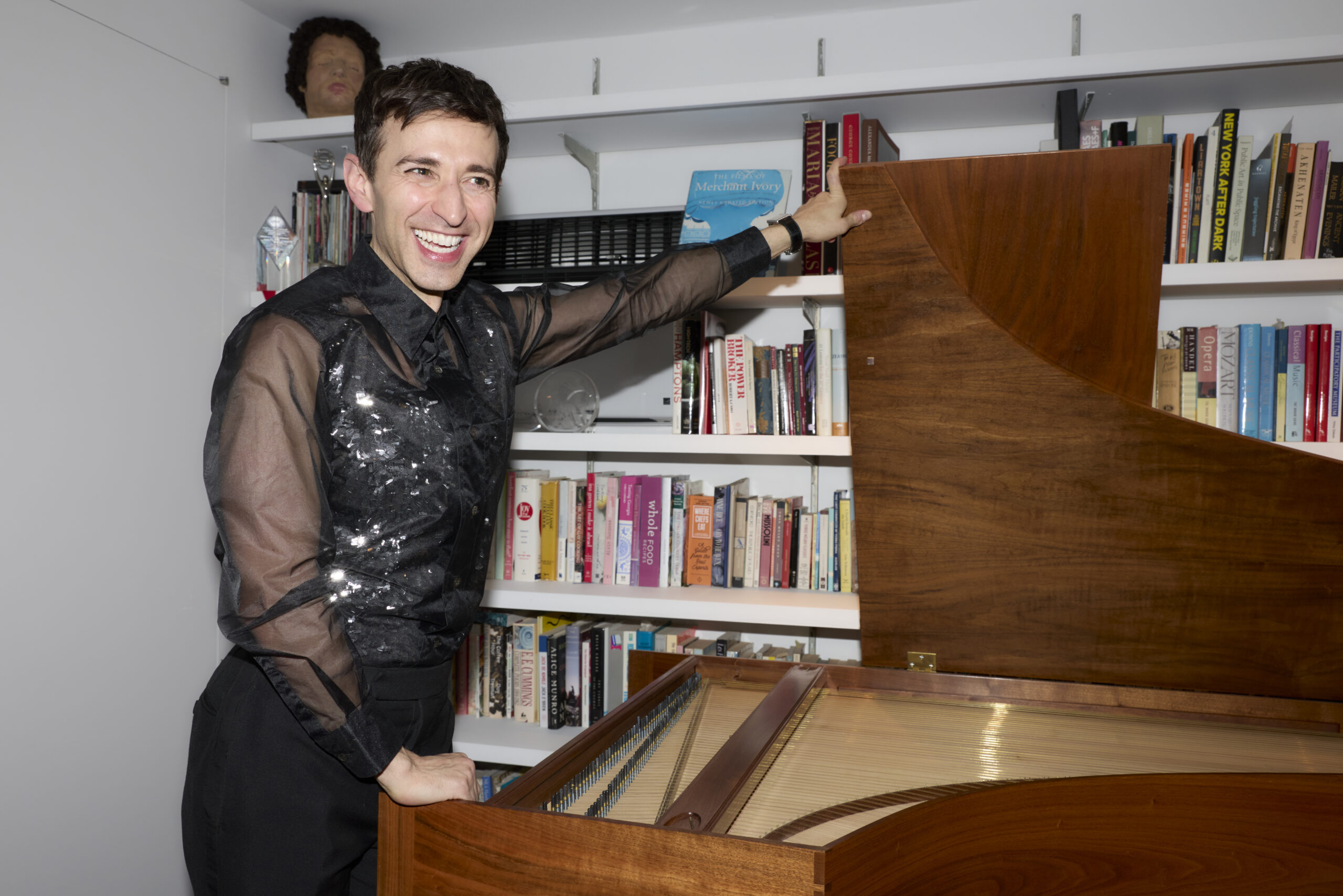 Anthony Roth Costanzo