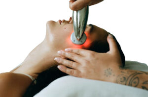 Facialist in New York holiday gift