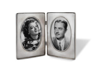 Vintage double frame.