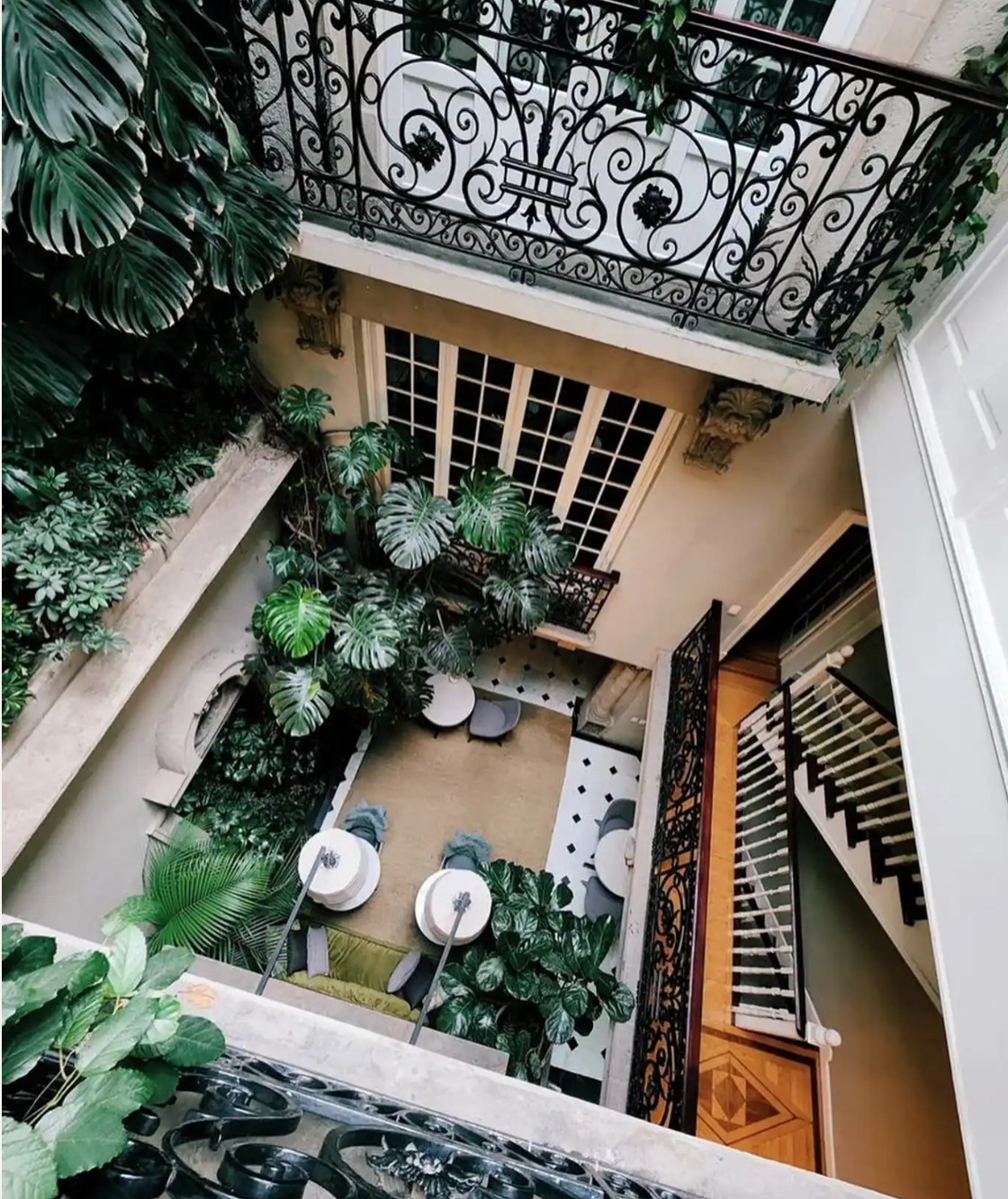 Nima Local House hotel