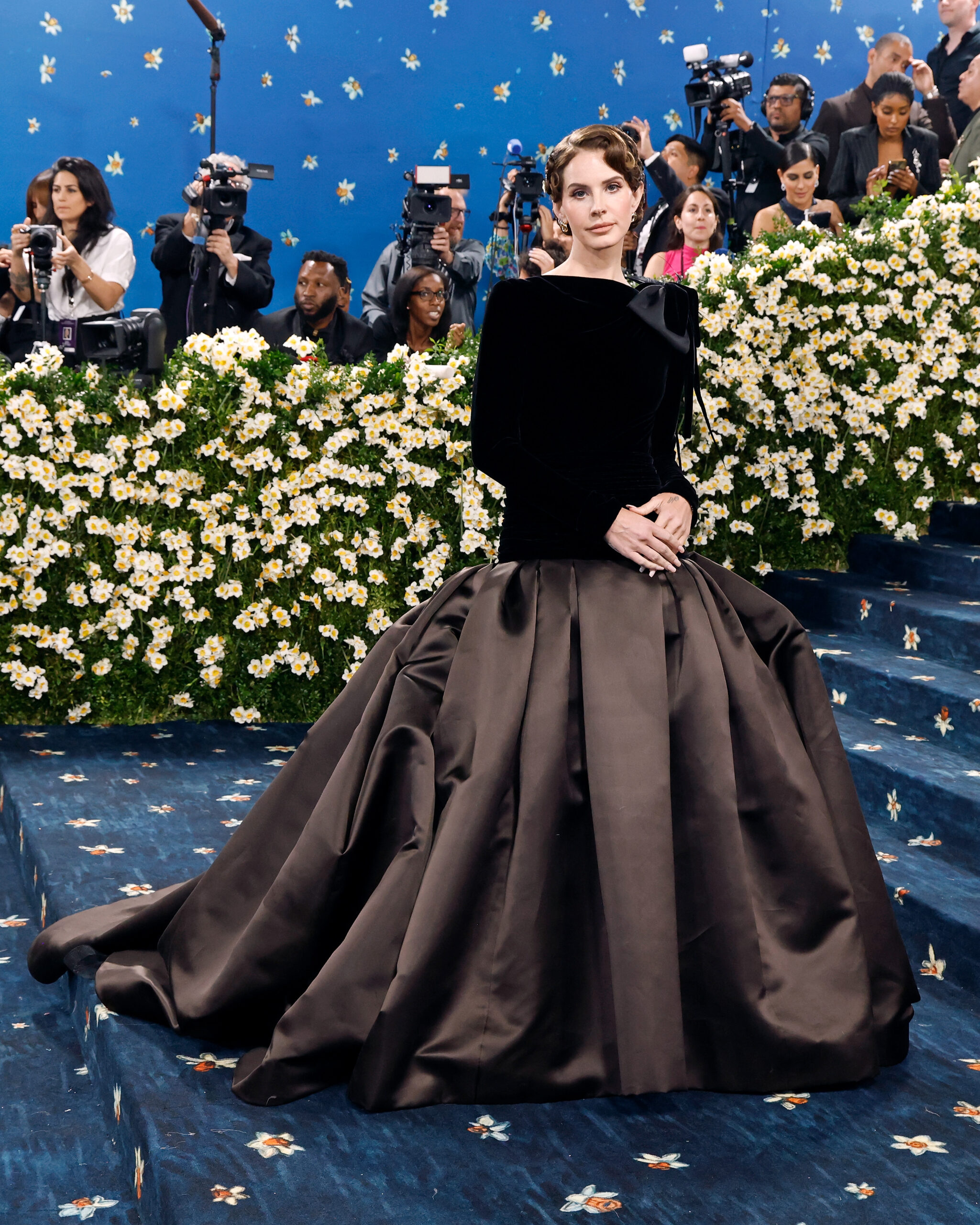 Lana Del Rey at the Met Gala, photography by Taylor Hill and courtesy of Getty Images. 
