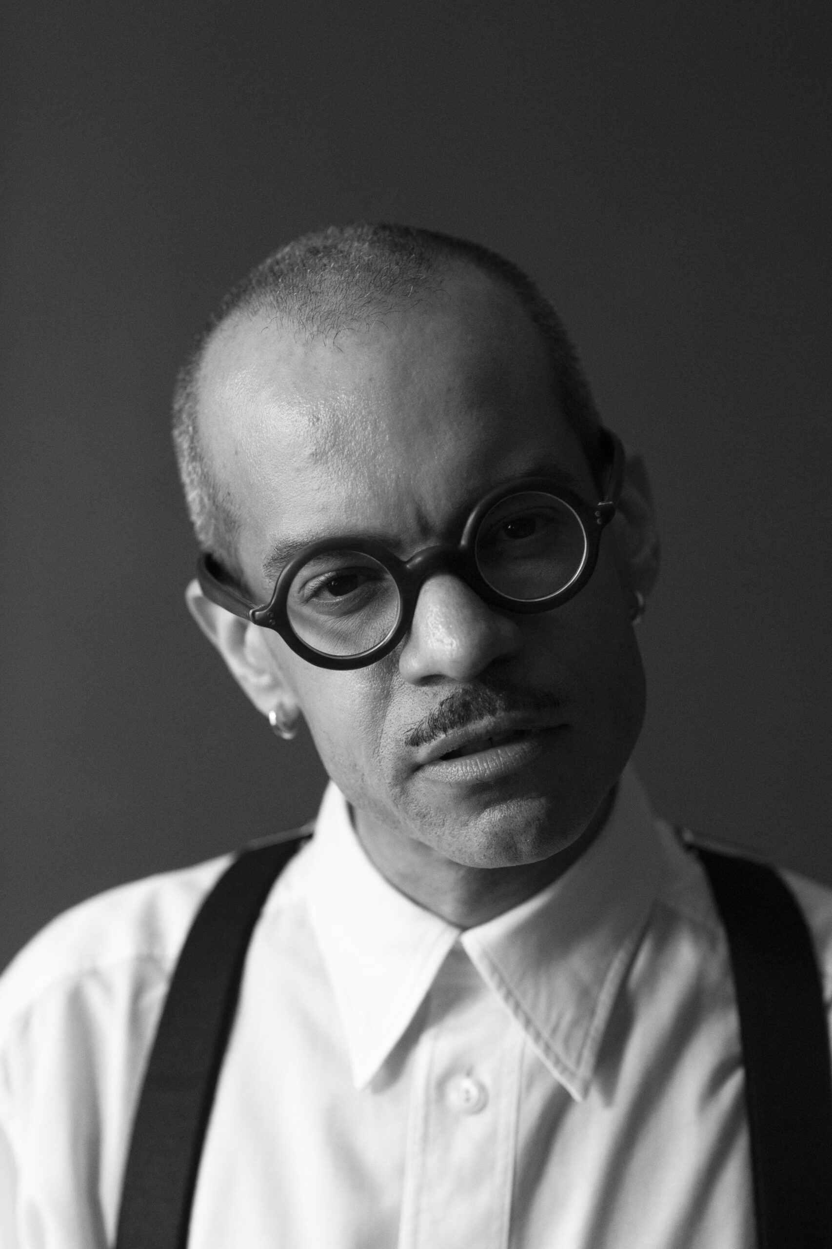 Portrait of designer Carlos Soto by photographer Michael Avedon