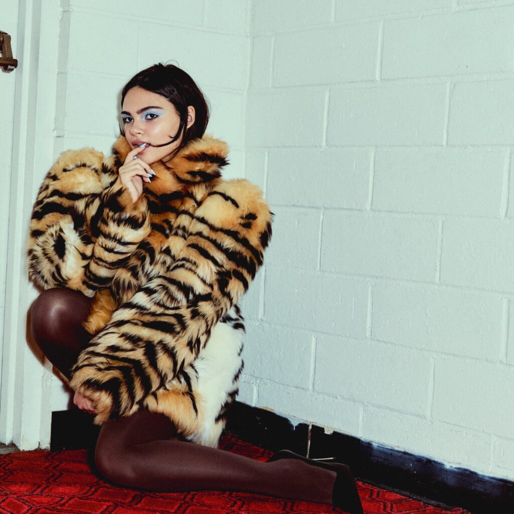 Ariana Greenblatt thumbnail