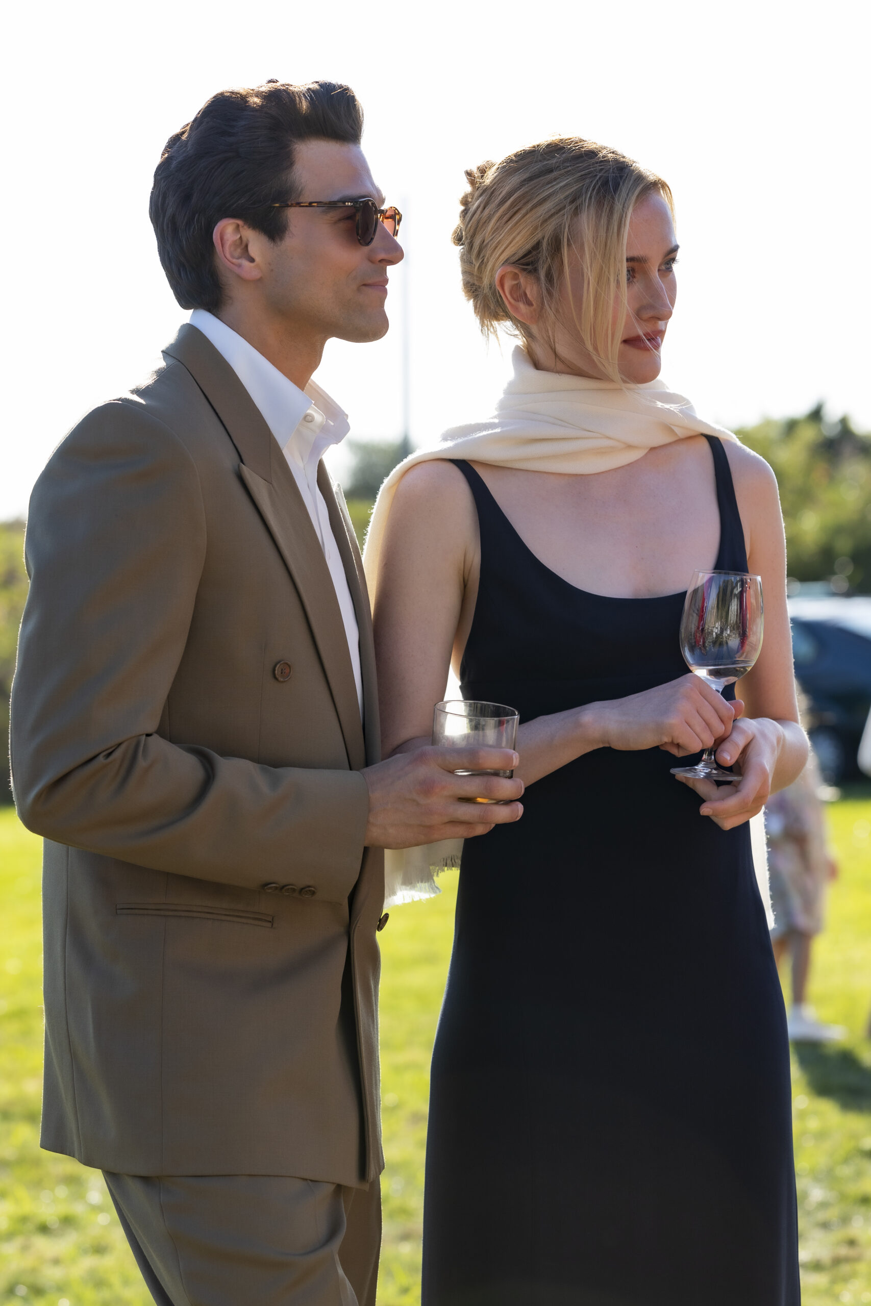 paul-anthony-kelly-as-john-f-kennedy-jr-sarah-pidgeon-as-carolyn-bessette-in-love-story