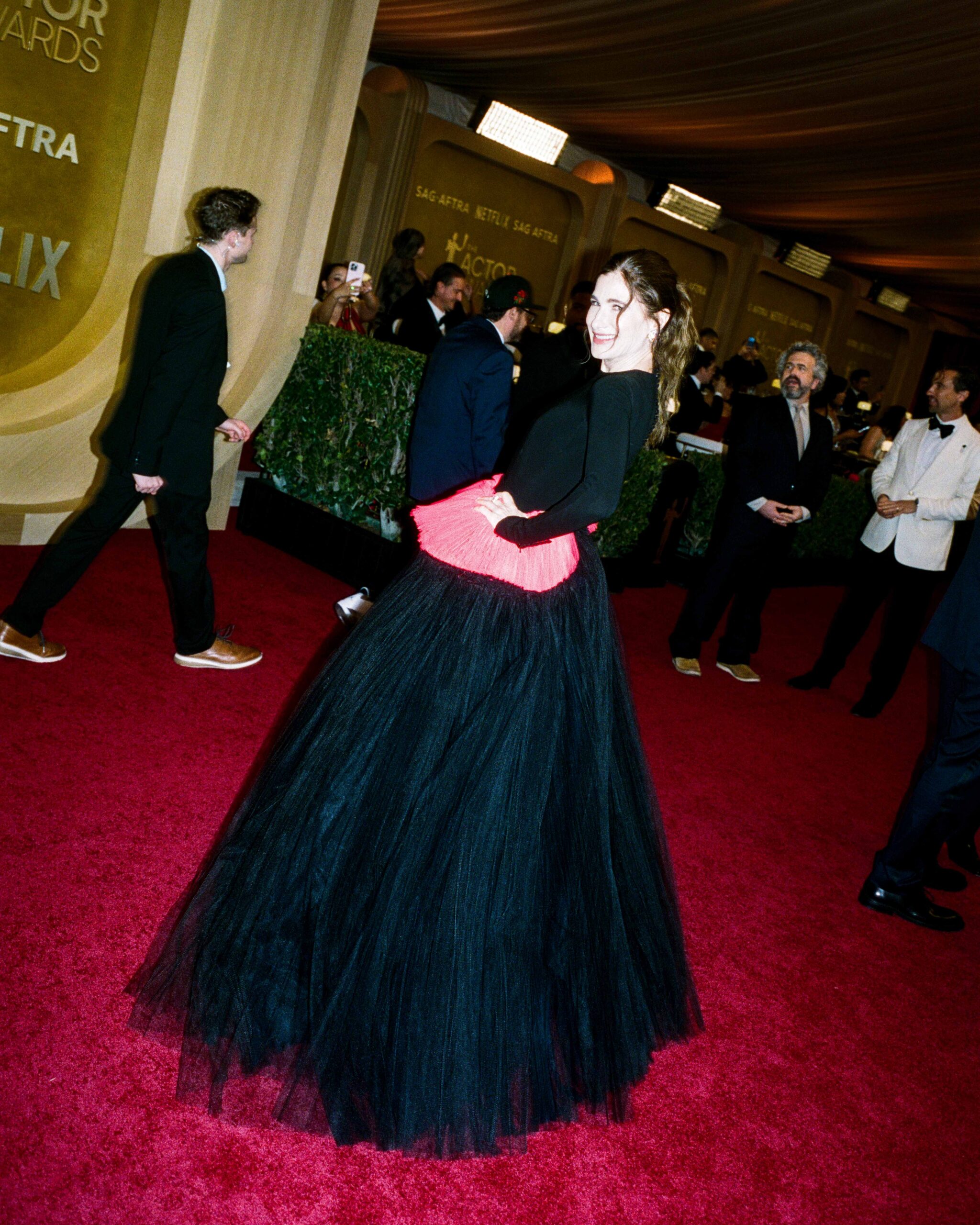 Kathryn Hahn on the Actor Awards red carpet