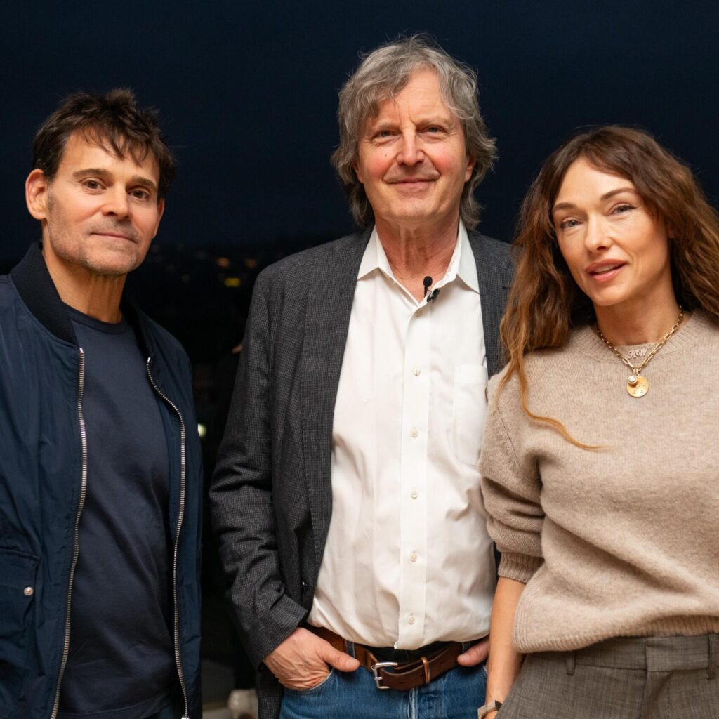 Tom Kundig, Brad Korzen, and Kelly Wearstler pose for a portrait