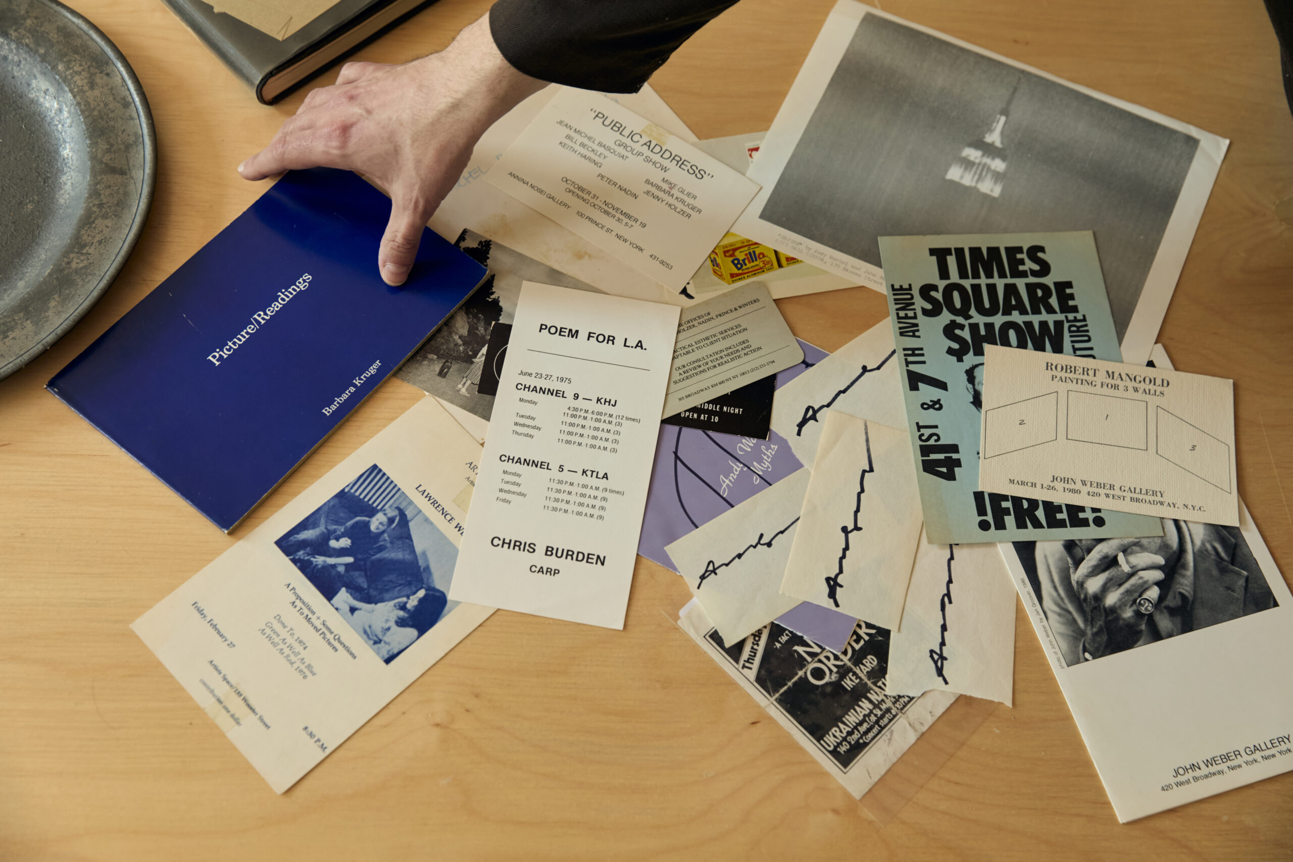 art-collector-questionnaire-geoff-snack-rare-books-design The paper and design object collection of Geoff Snack