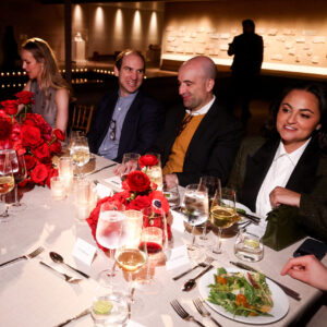 Guests dine at the Met's 2026 Vanguard Council dinner