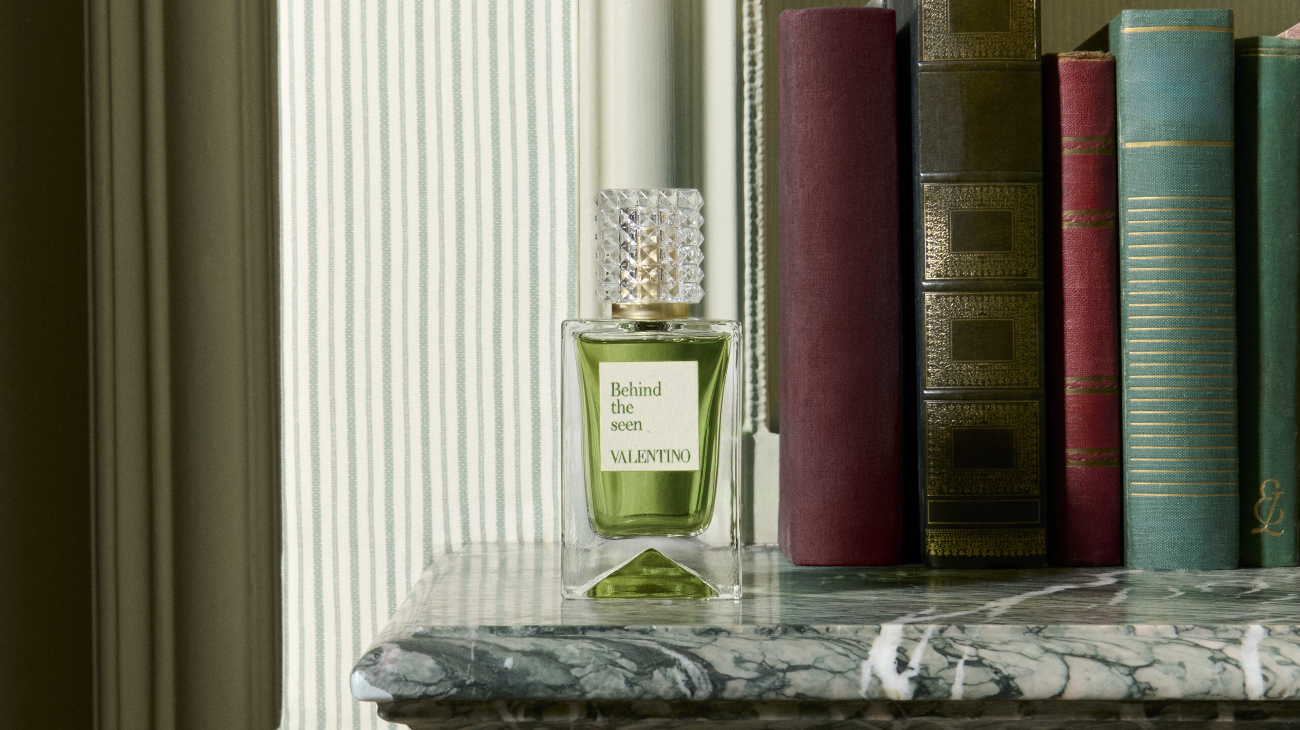 beauty-valentino-fragrance-perfumers-quotes A perfume bottle is positioned for Valentino's Analog of Dreams campaign