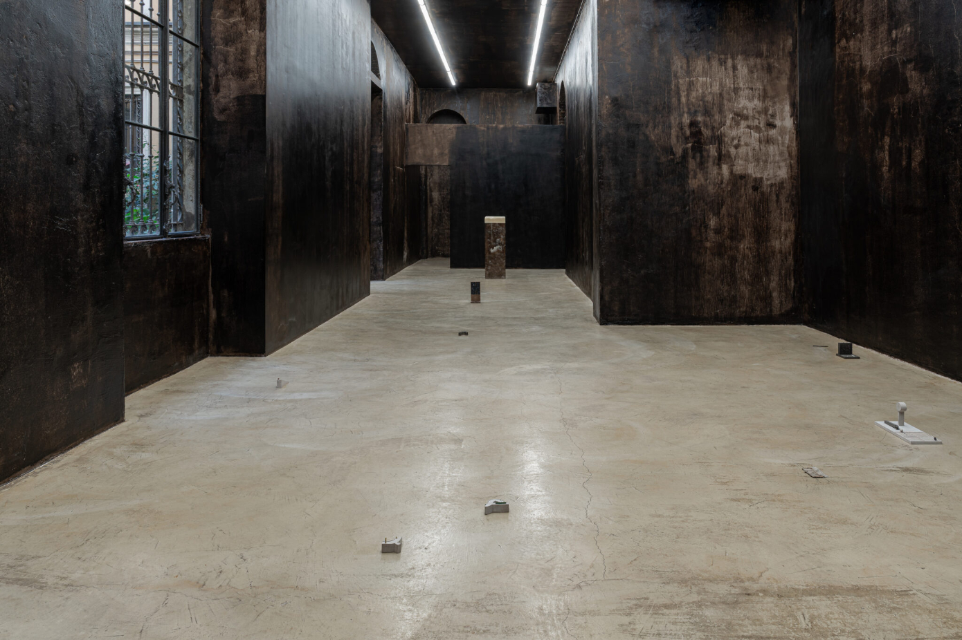 gallery view of Kenji Ide and Nicola Martini exhibit in Milan