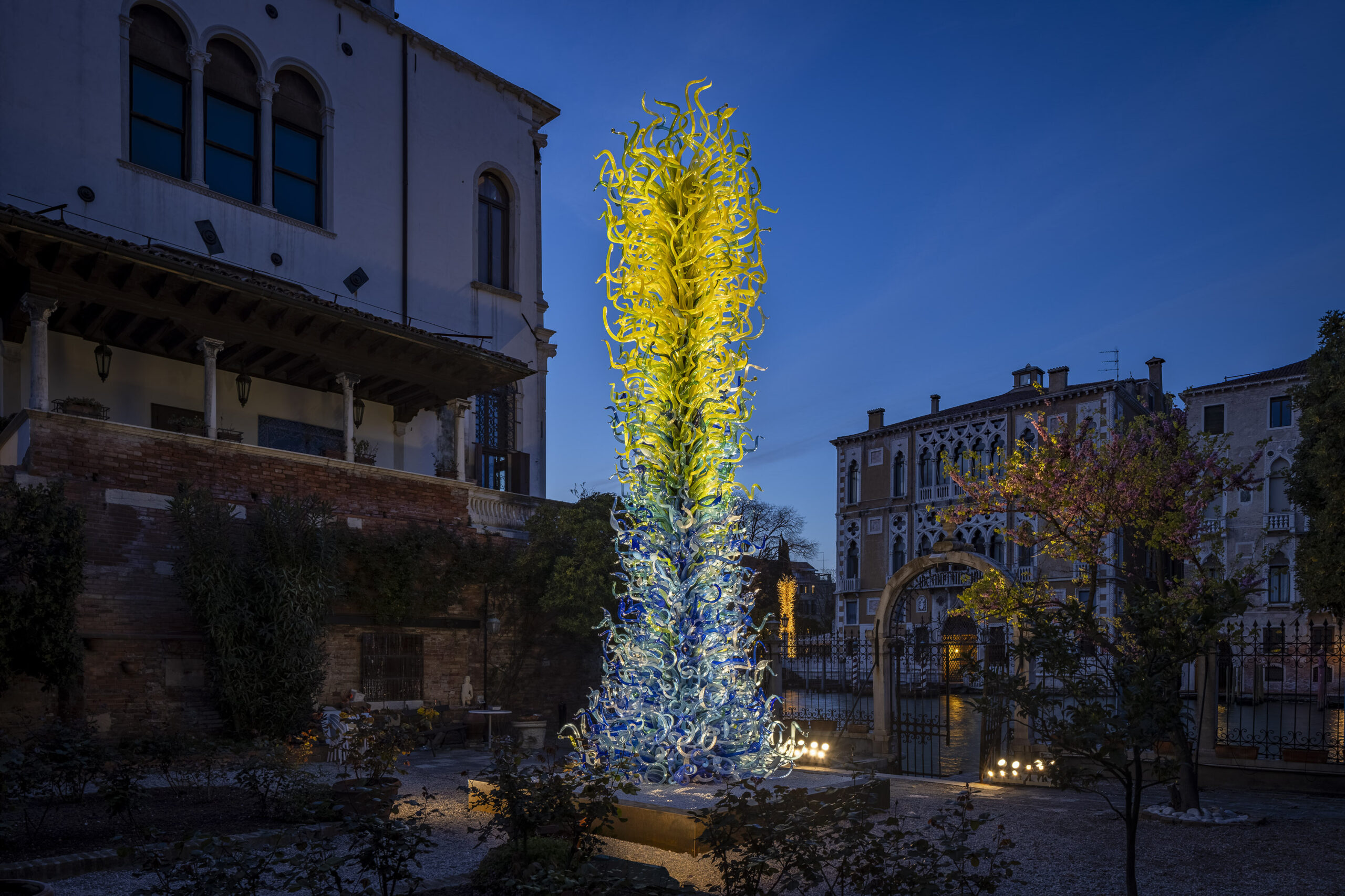 04. Blue and Green Tower, Dale Chihuly, 2025 (Horizontal, Night)