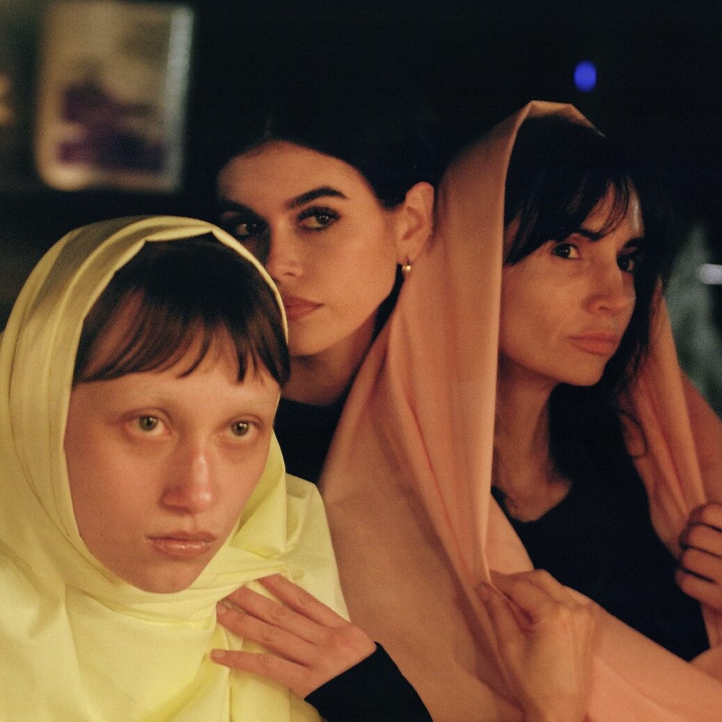 Backstage at Two American Scenes by Stephanie LaCava with Bella Newman, Kaia Gerber, and Anahid Nersessian
