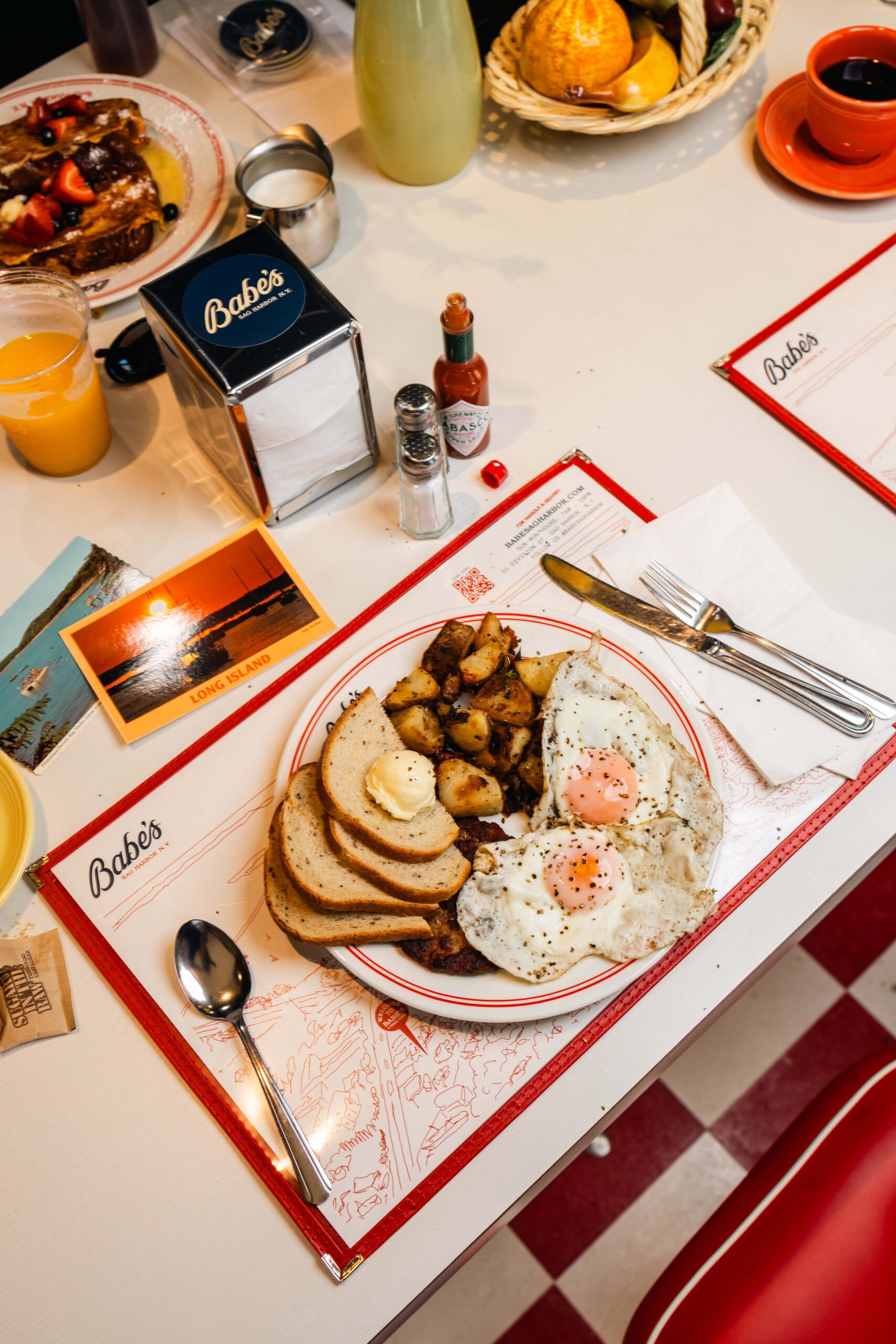 Bridgehampton Deli Where to Eat, Shop, and Play in the Hamptons This Summer