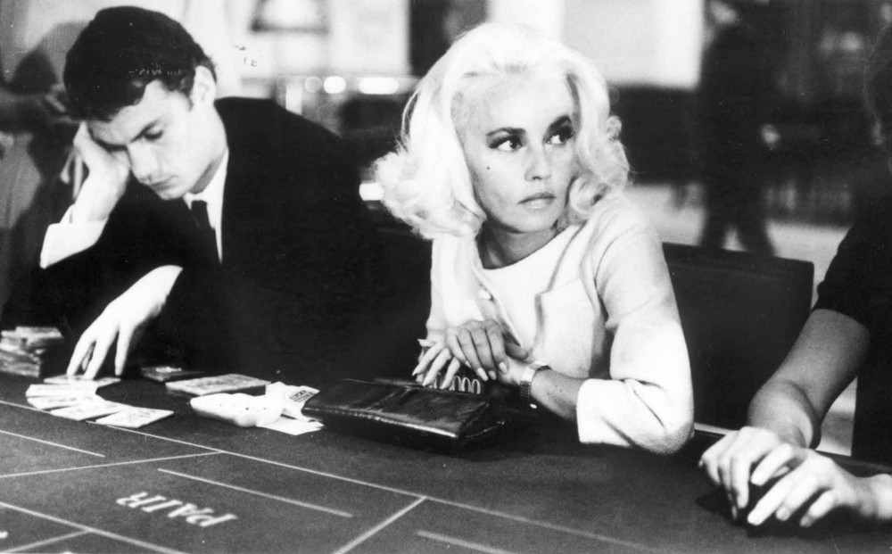 ‘Synthetic, Easy, Lethal’: A Psychoanalyst and a Boxer on Why We Can’t Quit Betting