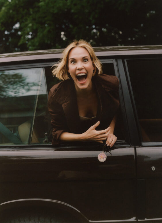 Leslie Bibb on Her Emmy-Nominated Turn as ‘Your Average Horny Little Devil’ in ‘Hacks’